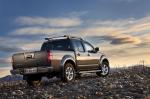 Nissan Navara 2011 года